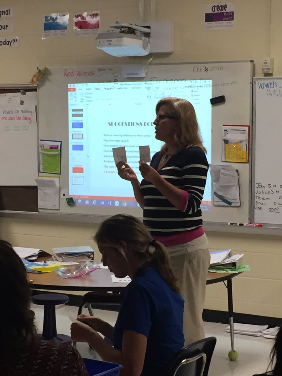 tarajeanroper's tweet photo. Mrs. McMahon breaking it down OG style! @BarnwellPD Thanks Mrs. M for supporting our awesome team of K-2 teachers! https://t.co/x6tGCZnpHR