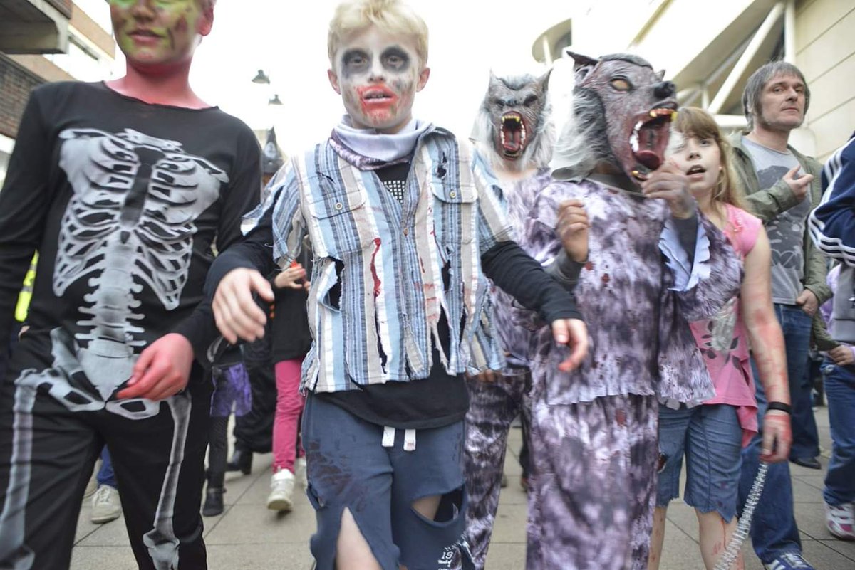 MaidenheadZombieWalk tweet media