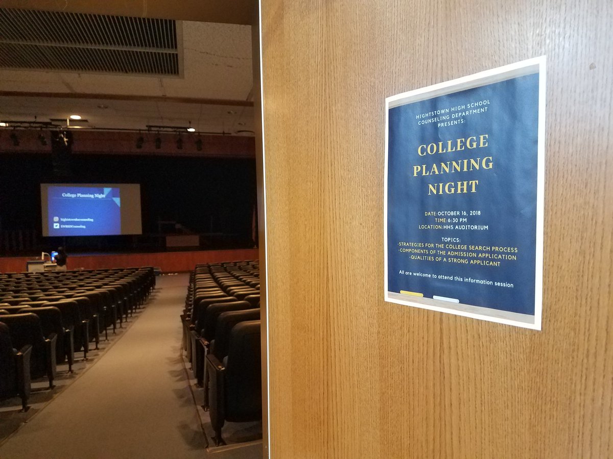 HHSRAMS2019's tweet photo. Our HHS College Planning Night Starts soon!  Come out and hear all about the college process.  From search to applications and what it takes to be a strong applicant. @EWRSDCounseling @HHS_vinson https://t.co/2BNZV0XYX7