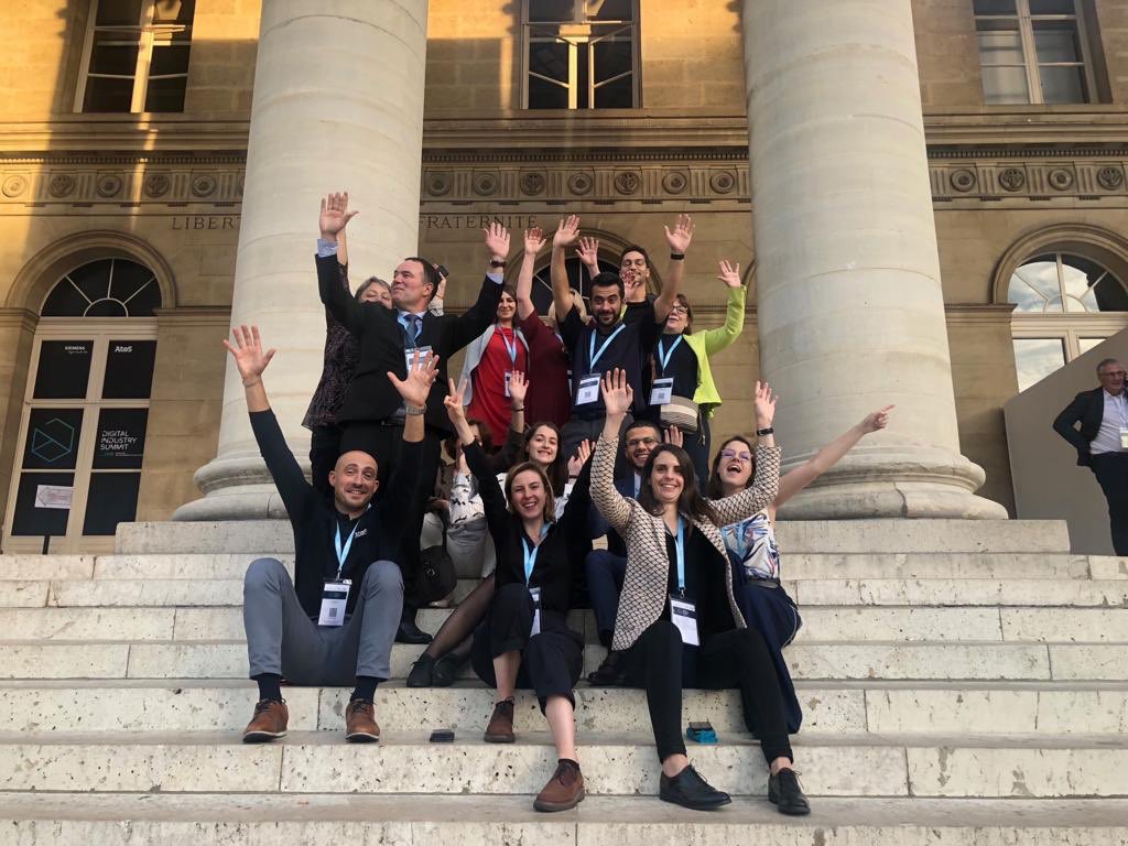 What a day! Merci à tous les clients, partenaires, startups qui ont fait l'événement aujourd'hui au #DigitalIndustrySummit. L'industrie française a tous les atouts pour être dans le peloton de tête!!  #IndustrieDuFutur 🙌 <a href="/Siemens_France/">Siemens_France</a> <a href="/AtosFR/">Atos France</a>