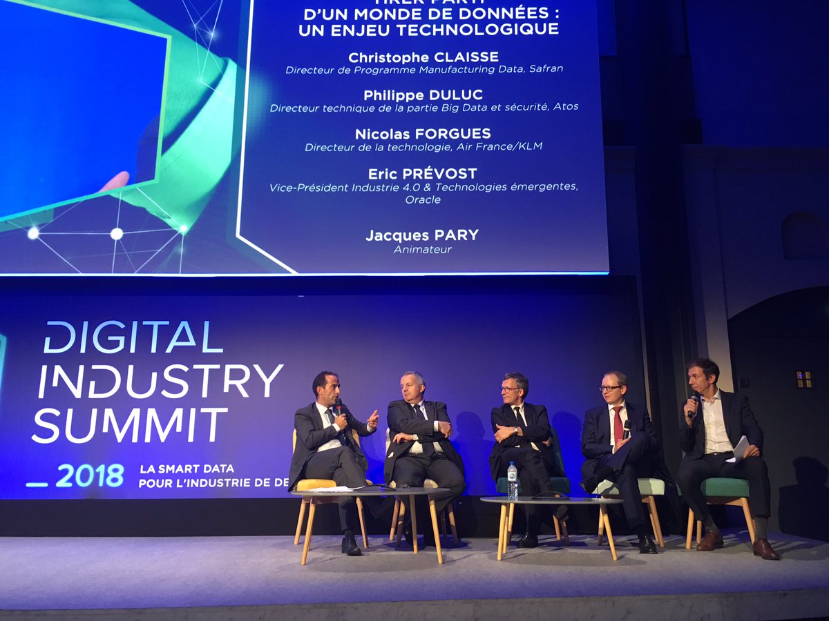 MIserbijt's tweet photo. What a day! Merci à tous les clients, partenaires, startups qui ont fait l'événement aujourd'hui au #DigitalIndustrySummit. L'industrie française a tous les atouts pour être dans le peloton de tête!!  #IndustrieDuFutur 🙌 @Siemens_France @AtosFR https://t.co/N6jpRKyqIb