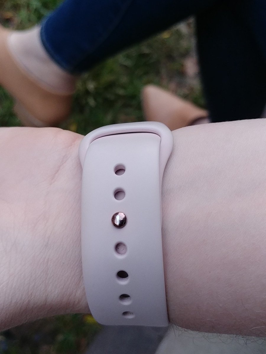 "Bumps" popping up everywhere! @restonarts <a href="/WISSIT_DC/">WISSIT ☮️</a> #NOVAPZ #UNCOVERINGTHEEVERYDAY