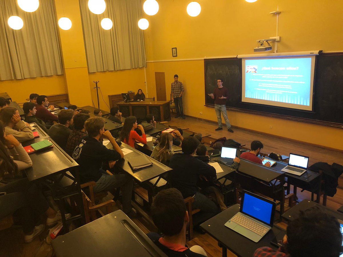 Después de la exitosa formación de la semana pasada que fue: ¡Crea tu CV de éxito!

El equipo de formación interna de ETSII Consulting llega para presentar todo lo necesario para triunfar con tu Carta de Presentación😋