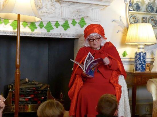 Mrs_M_Christmas's tweet photo. Brrr, it's cold up here at the North Pole. Just to let you know, I'll be back by the fireside at @WallingtonNt over the festive season; storytelling and talking about my life with Father Christmas, the Elves and, of course, our reindeer. https://t.co/duDeiCTScg
