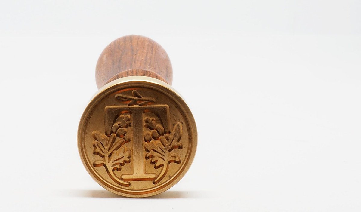 JinbiToken's tweet photo. Jinbi has a series of partnerships with custodian vaults. This network will develop along with gold produced and culminate in secured facilities owned by Jinbi.
#Gold #Jinbi #Blockchain #Crypto #Innovation https://t.co/p4zjueDP7E