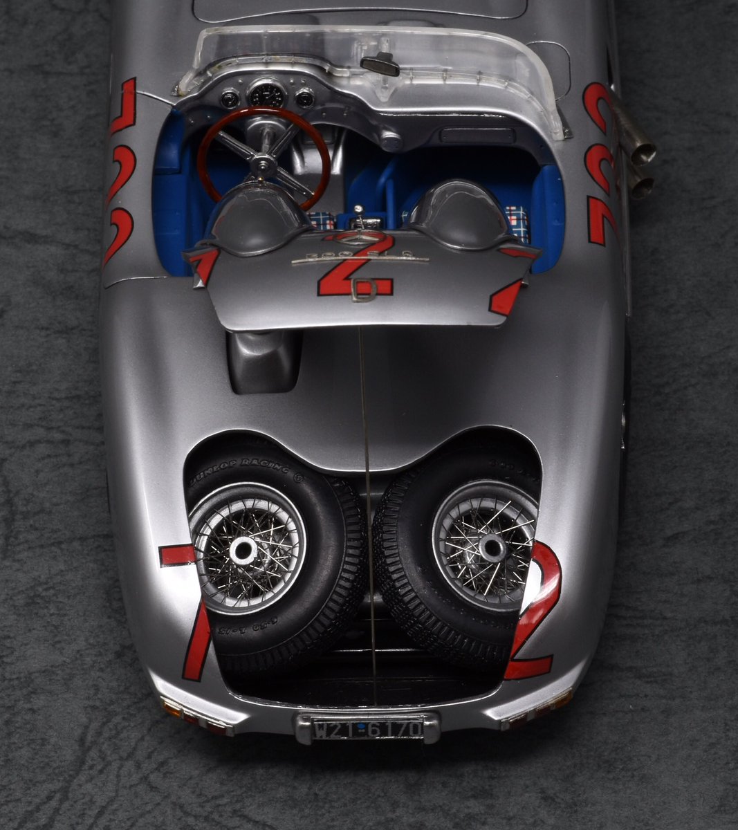 kappakoji2017's tweet image. #かっぱ式ホイール #300SLR
D5600+タムロン90マクロ
f/22 1/2s