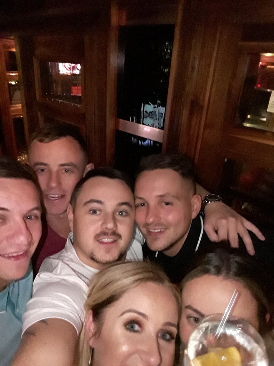 KieranGray1's tweet photo. Family night out https://t.co/En7YKgEqjk