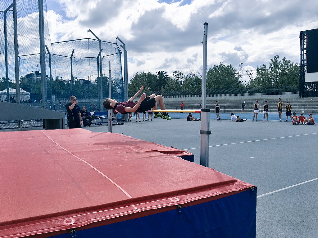 Field events at the 2018 <a href="/APS_Sport/">APS Sport</a> Jun Sec Aths meet at @Lakeside_Vic today. Perfect conditions &amp; weather looks great. Good luck to all students participating today. Give it your best! 
#apssport #APS #apsathletics #schoolsport #unitedcoloursoftheaps