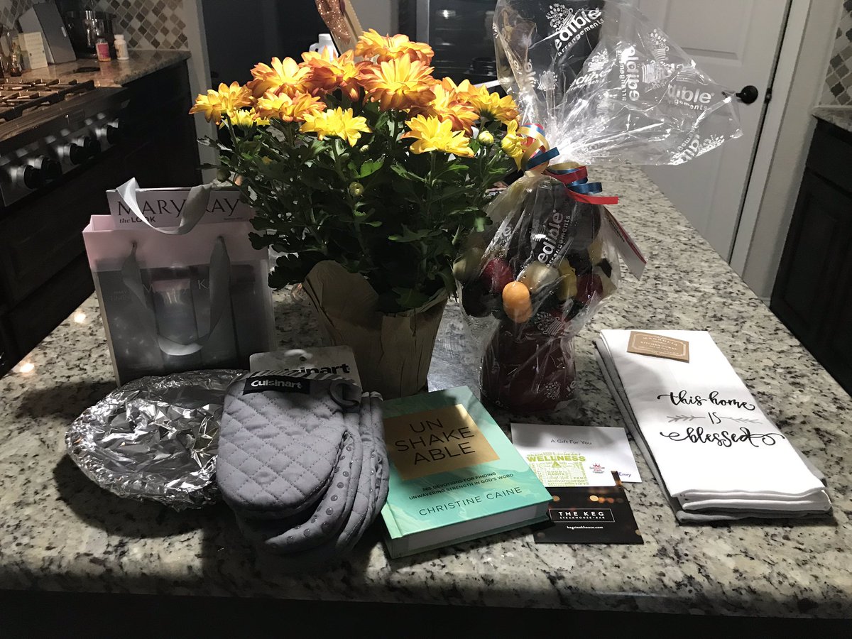 Today they made me laugh.
Today they made me cry.
I am so grateful for my team! 
TEAM HARDIN is my WHY.#buildingleadersthatbuildfutureleaders