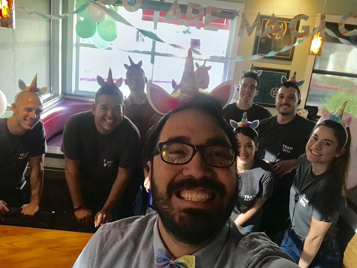 ajlicon92's tweet photo. What a magical #DaddyDaughter Night at Chili’s Glendora! #BetheG #chilislove #Chilis @travishorne23 https://t.co/xPHEfydfQC