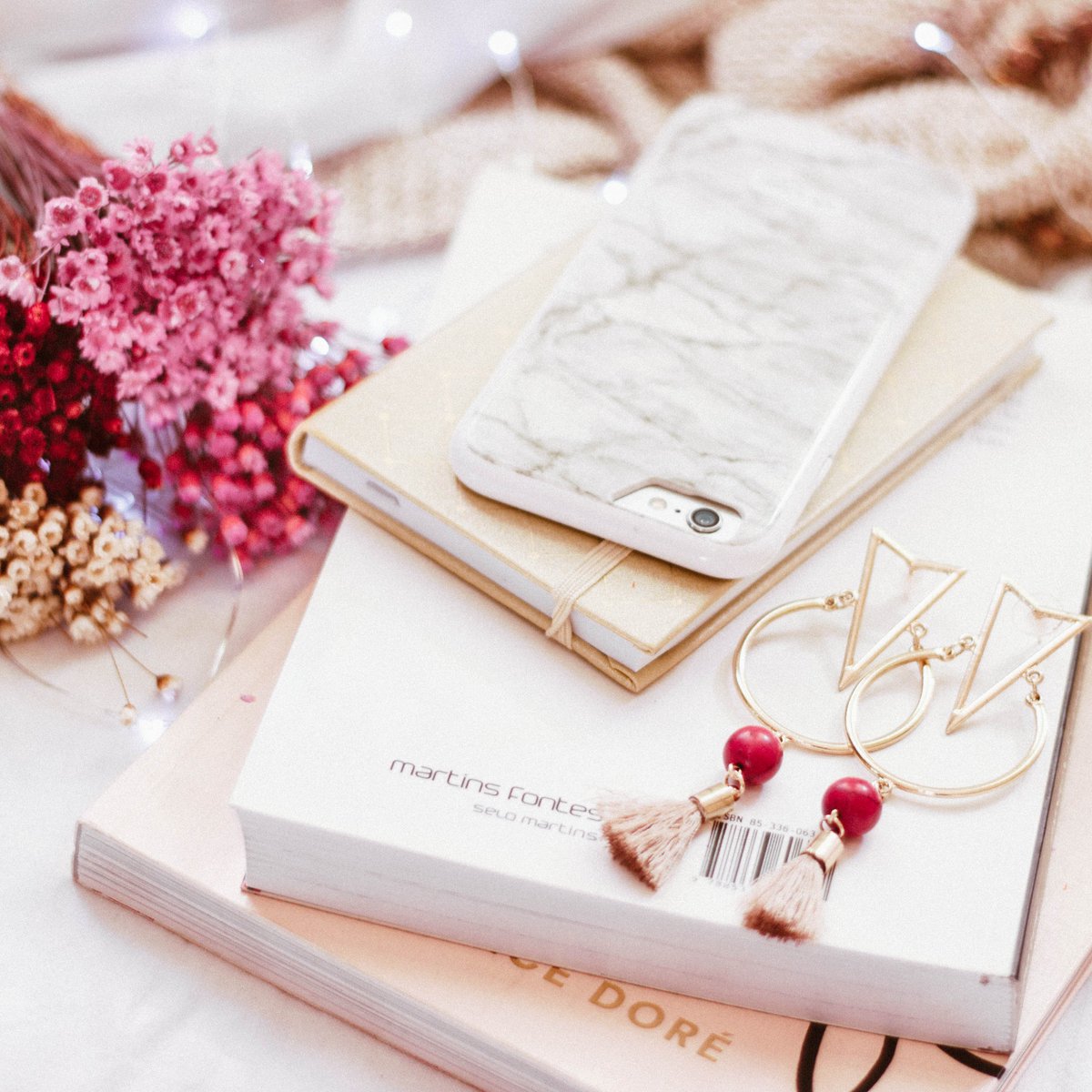 TFSN7's tweet photo. Nothing like new stationary to keep you inspired ✨🙌🏼 (or a way of procrastinating, am i right? 🙋🏼‍♀️) https://t.co/1DIeKyZfB2
