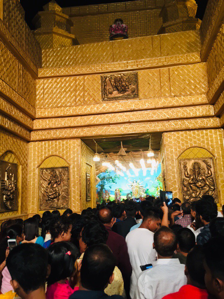 bdhaps's tweet photo. #DurgaPuja #DurgaAshtami #Puja2018 #Guwahati

Lakkhi Mandir, Beltola https://t.co/cP9pDgESVd