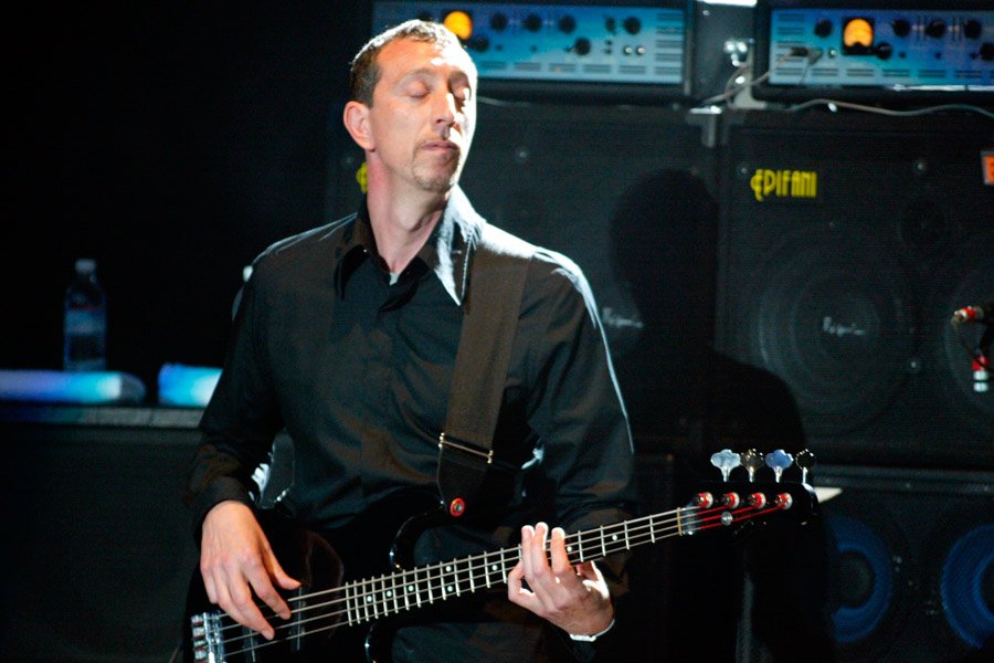 Happy birthday Pino Palladino!     10 17  61        