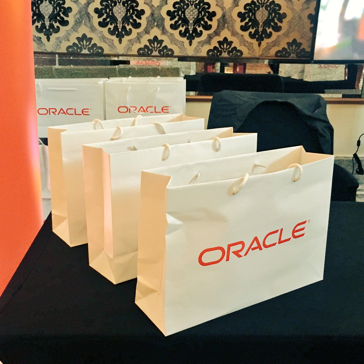 CBN_ME's tweet photo. Special thanks to @OracleConstEng for being here today! #CIFDXB https://t.co/QCv6zHinOX