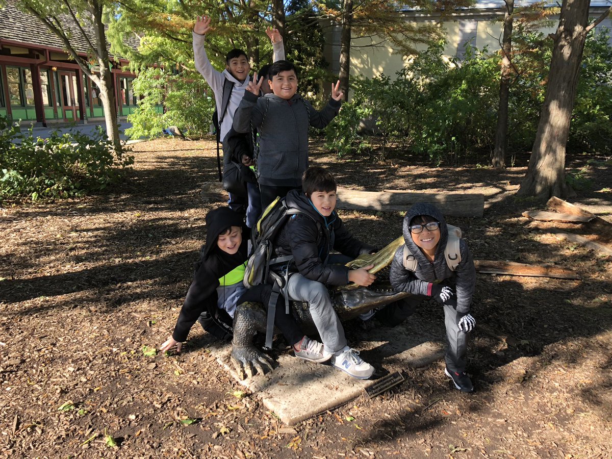 MsWegerMIZ's tweet photo. Hooray for our first field trip of the year! Students had a blast @brookfield_zoo 🦁🐟 A HUGE thanks to our chaperones for spending the day with us 🌟#irvingpride https://t.co/ZVymXM7zAh
