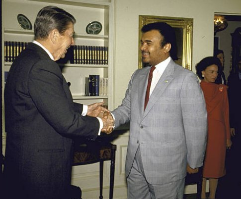 FreedomFriesInc's tweet photo. For all the #TrueCons aghast at Trump's close and constructive friendship with Saudi Arabia, here's Reagan in 1981, 1985, and 1987, respectively. #Ahoy🚢
😆🇺🇸🇮🇱🇸🇦 https://t.co/kfP4YLdFwt