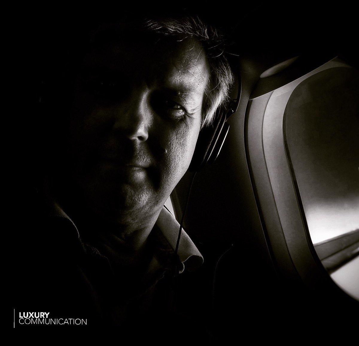 LUXCOM's tweet image. We will launch international partnership with #privatejet corp for #VIP to a serie of #exclusive #events and #experiences crafted by @LUXCOM. 2019 first quarter’ set of events will take place in #London - #StMoritz - #AbuDhabi and #RiodeJaneiro. Stay tuned and follow us for more