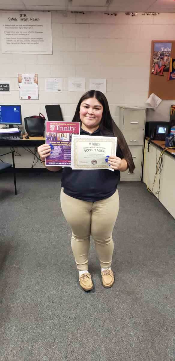 MsSymphoni's tweet photo. 15 college acceptances and over 130,000 worth of scholarship offers!!! Way to go ladies!!! https://t.co/eeUlcJfuPe