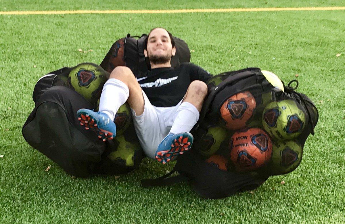BWUMensSoccer's tweet photo. Today’s most influential player Nick Principe #checkthetrees #3bagsof16 #winnersfindways https://t.co/GZgonSg2WS