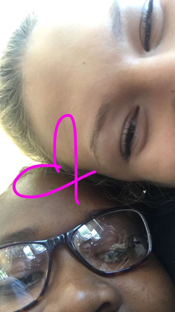 chisom_chikezie's tweet photo. Happy birthday to my sweetest Maddy, i ♥️ you so so much bby, enjoy that mean lax throwback hope your bday is great 💖😘😛🎈 #momposts https://t.co/j24eL5mMpU
