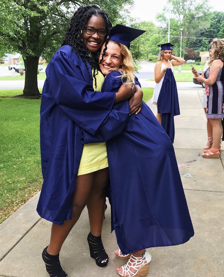 chisom_chikezie's tweet photo. Happy birthday to my sweetest Maddy, i ♥️ you so so much bby, enjoy that mean lax throwback hope your bday is great 💖😘😛🎈 #momposts https://t.co/j24eL5mMpU