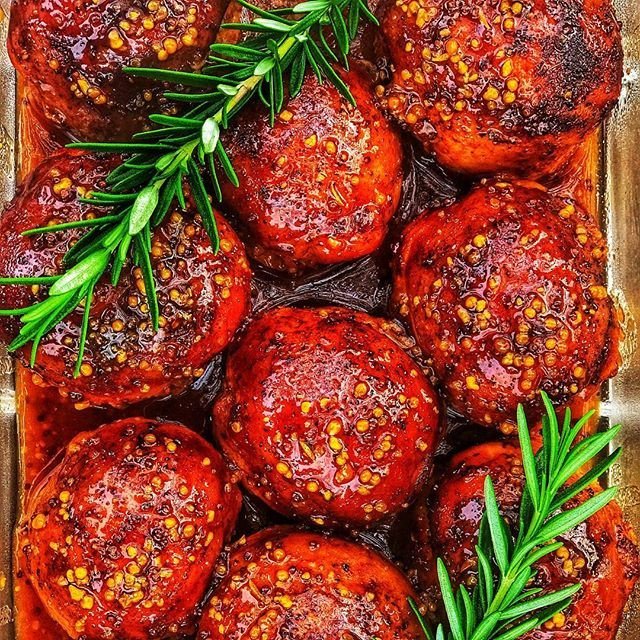 HeatBeads's tweet photo. Loving the food and photography these guys put out. Follow @pitfireboys for inspiration! #heatbeads #dontriskit #bbqlife #bbqdownunder #grill #bbq #bbqphotography
Chicken Cupcakes Smoked Over Cherry With Malaysian Glaze
Spice Blends @wyldsmokerubs
F… https://t.co/ZpTR8pDyMP https://t.co/vbN3f3Nk2e