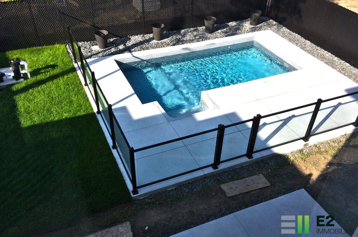 🏠VENDU✅
50 rue Monarque La Prairie
Merci à nos clients vendeurs pour leur confiance!
Cette propriété a été vendue à plus de 98% du prix demandé! 🔥

Contactez-nous pour tous vos besoins en immobilier ! 🏘️
📞 450-444-2828
📧 info@E2immobilier.ca