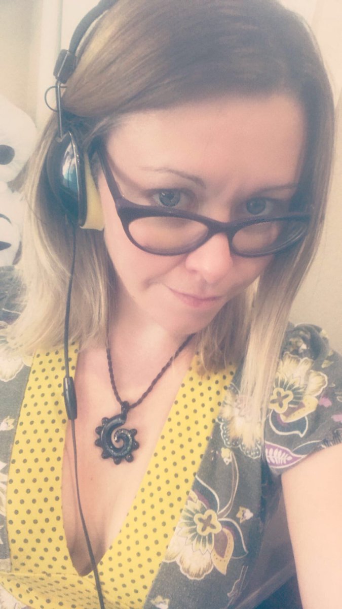 Catherine Foxx tweet media