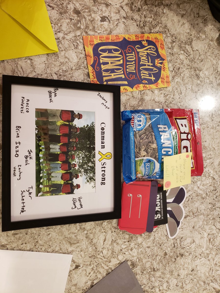 NeubauerNCHS's tweet photo. Thanks to the @nchsboysgolf team and parents for the gifts - the sunflower seeds are always much appreciated #tapinpars #tapinbirdies https://t.co/fLer5hfhPH