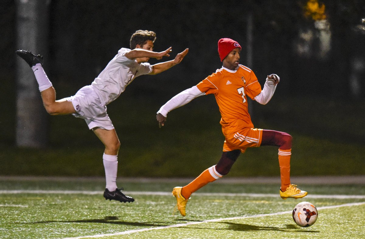 dschwarzphoto's tweet photo. Tech faces Maple Grove in Section 8-2A boys soccer final. Photo gallery is here: https://t.co/bPq7txOZ1a #TimesPreps #Sctimes #Stcloudtech #Techtigers #boyssoccer https://t.co/r93OnBuPXD
