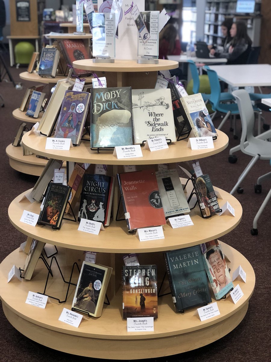 BiblioEDtech's tweet photo. Loving our new mobile book displays in the library, and I overheard more conversations about books this week than ever before! Ss love seeing their teacher’s favorite books on display. 📚Sharing a good book is a great way to watch the student - teacher connection grow! https://t.co/02KwwLYFBy