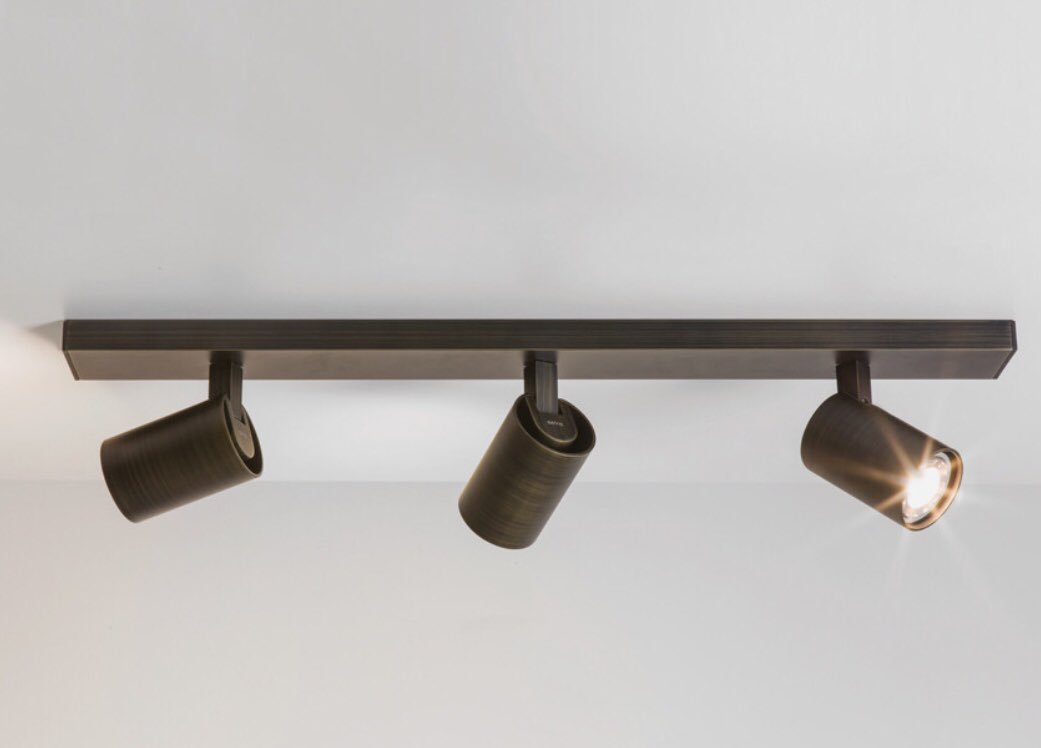 RLIDnl's tweet image. Met een #verlichtingsplan  van Robbert Lagerweij Interior Design krijgt u als klant een uniek, duurzaam en hedendaags #interieur #interieuradvies #interieurdesign #interieurverandering #binnenhuisadvies #interieurplan #verlichting #interieurstyling #interieuradviseur #Leiden