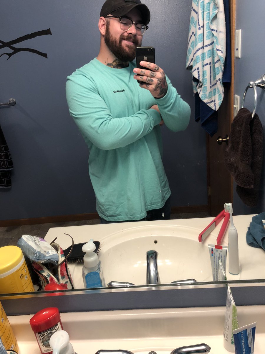 Alec_Bowling's tweet photo. Fuck y’all https://t.co/oPa7MXbKpt