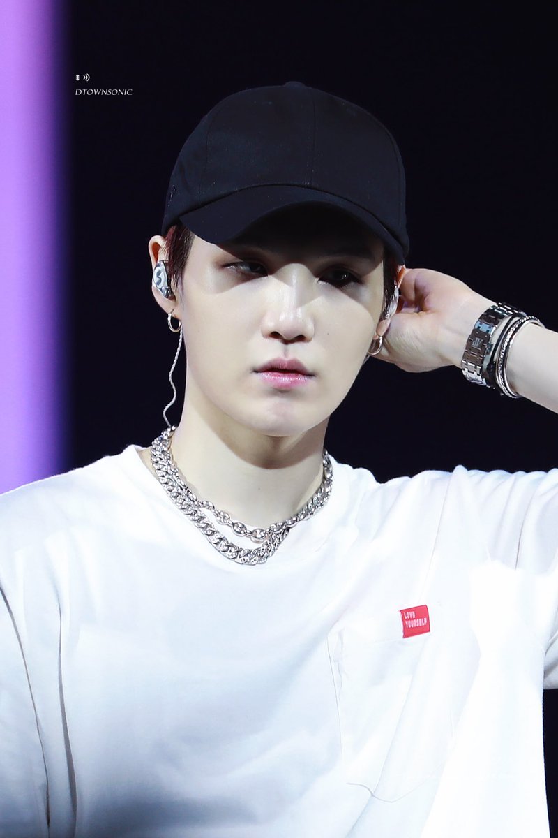 for SUGA 🐱 (@yoongimilkshake) / Twitter