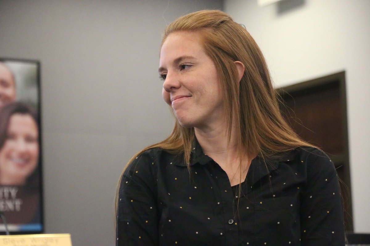 canyonsdistrict's tweet photo. Because of Stephanie Johnson's incomparable work ethic and dedication to students, she was chosen as the Utah School Counselor Association's Rookie Counselor of the Year. Please join the Board of Education in applauding her achievement. https://t.co/iVkAG7hox7