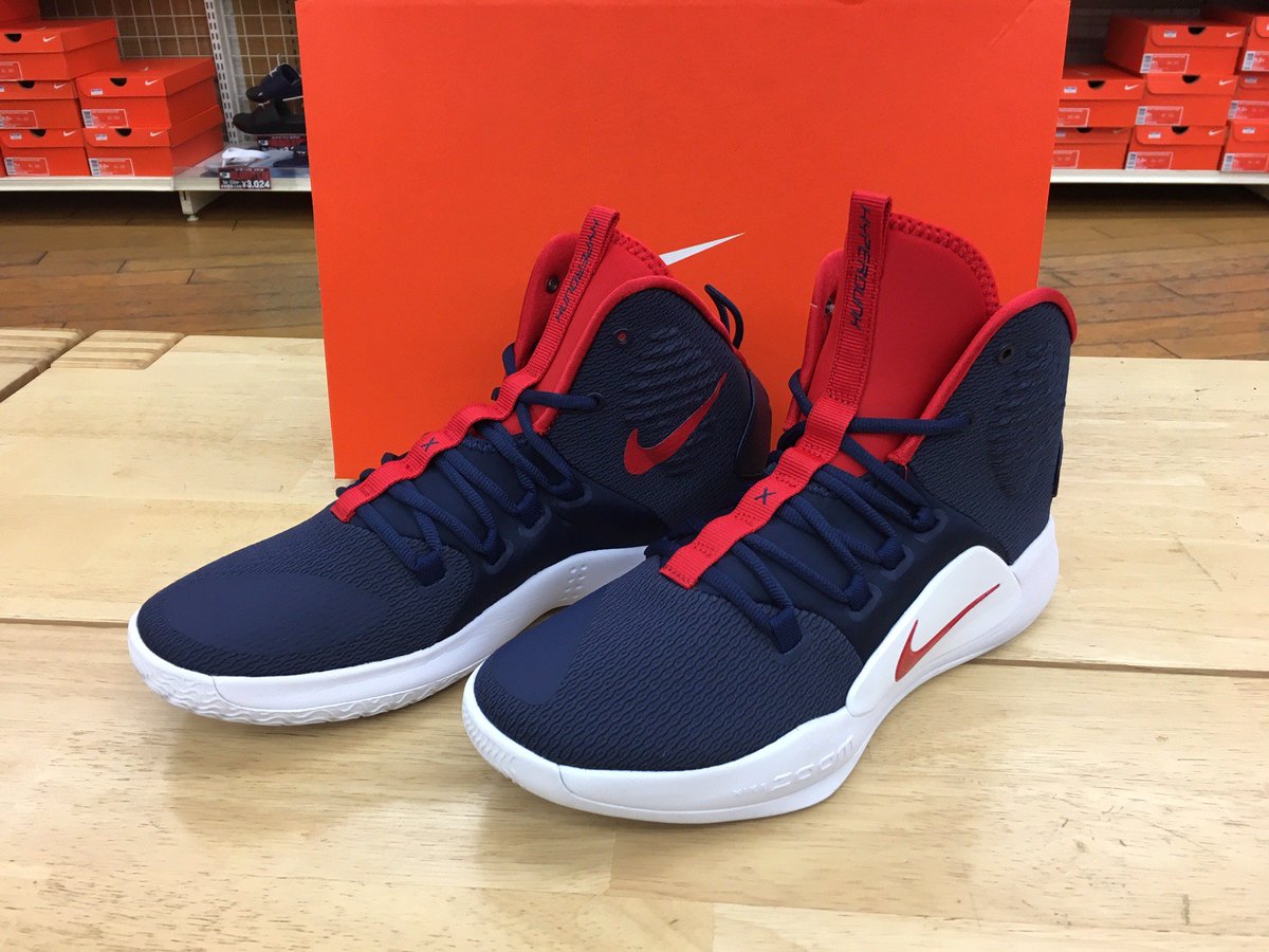gallery2basket's tweet photo. 【新商品入荷】NIKE HYPERDUNK X EP(AO7890-400)
#gallery2 #ギャラリー2 #ギャラ2 #バスケットボール #バスケ #basketball #nba #nbaplayoffs #nbafinals #バッシュ #nike #nikebasketball #nikehyperdunk #hyperdunkx #hyperdunkxlow #hyperdunk2018 #ハイパーダンク
https://t.co/cfk4fvXBOV https://t.co/98gXkJXnpa
