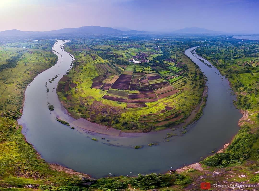 PuneriSpeaks's tweet photo. Rivers cut through rocks , not because of their powers , but because of their persistence 🔥
PC: @onkard93
________________________________
#maharashtra #trek #necklacepoint #bhor #pune #punetrekkers #puneclickers #punediaries💫💖 #punedestinations #travelblogger https://t.co/vhXWJgkBV3