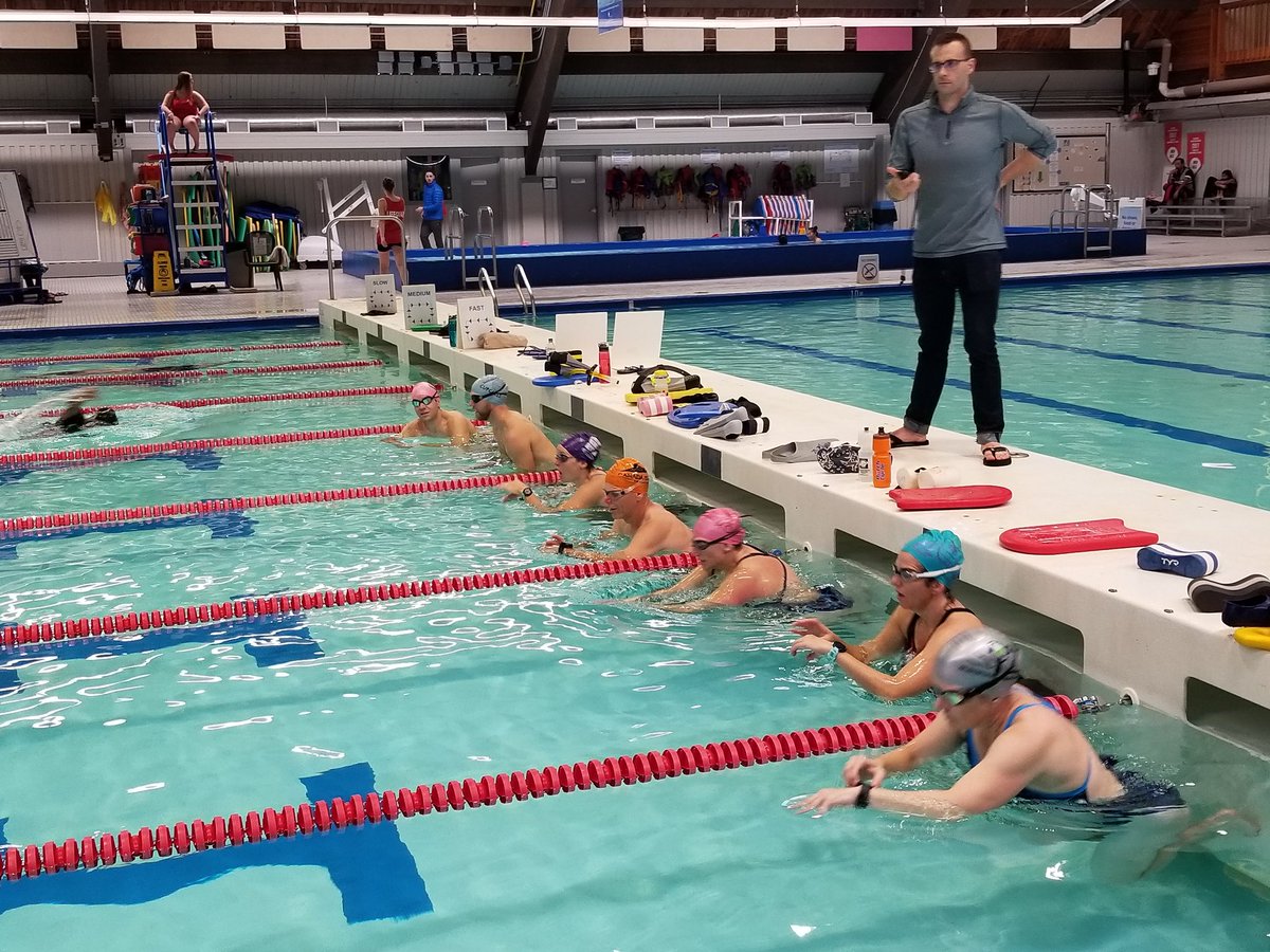 rickwarawa's tweet image. #timetrail @YQRmultisport   #performanceswim #fast #thanks guest coach Max extra room in lanes tonight #taper #nexttime @jackiehatherly
