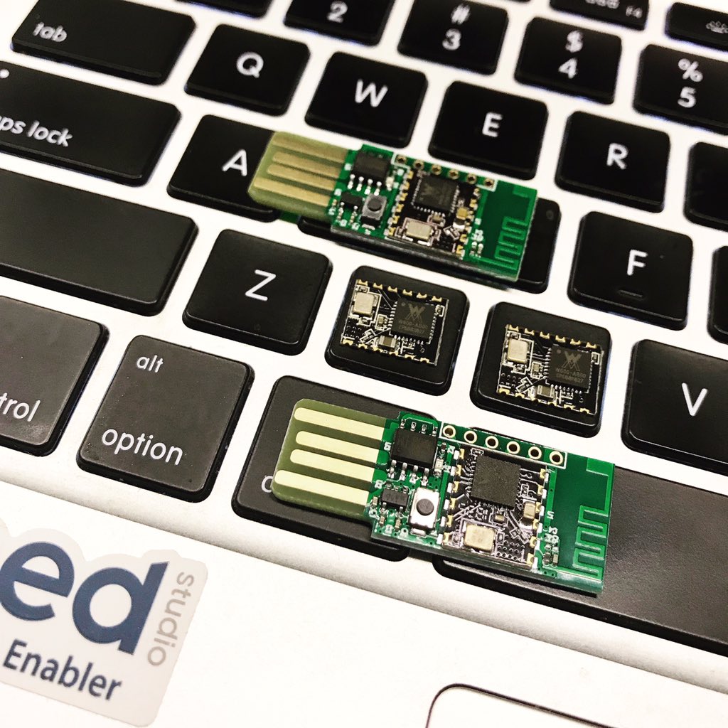 iamElaineWu's tweet image. They can’t be smaller🤔🤔🤔 #Air602 #Wifimodule Will be a new competitor to  #ESP8266?