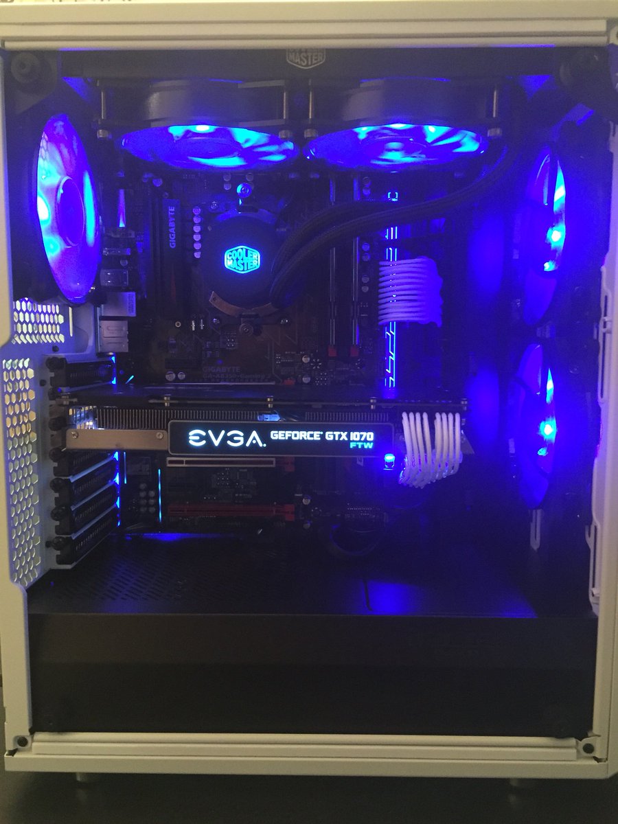 dougjwhite's tweet photo. @bitwitkyle Ryzen 5 1600/ 16 gigs ram/ gtx 1070
Gigabyte ab350 gaming 3/ 960 evo m.2 ssd #pimpmypc https://t.co/BEHuM3GP2d