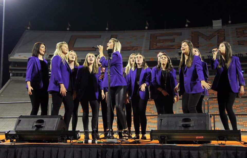 ClemsonTakeNote's tweet photo. Be sure to come on out this Friday to Death Valley to see us perform at Tigerama with the gentlemen of @TigeroarClemson ! https://t.co/MXUkqD71zm
