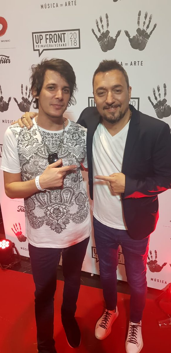 serpop's tweet photo. Hermoso #UpFront en @TeatroSonyBA 
#UpFront2018 @SonyMusicArg 
#SER nuevo album #Criaturas producido por master Diego @Chapa Blanco, mastering @AbbeyRoad 🎧 https://t.co/0E8rp0W9mP