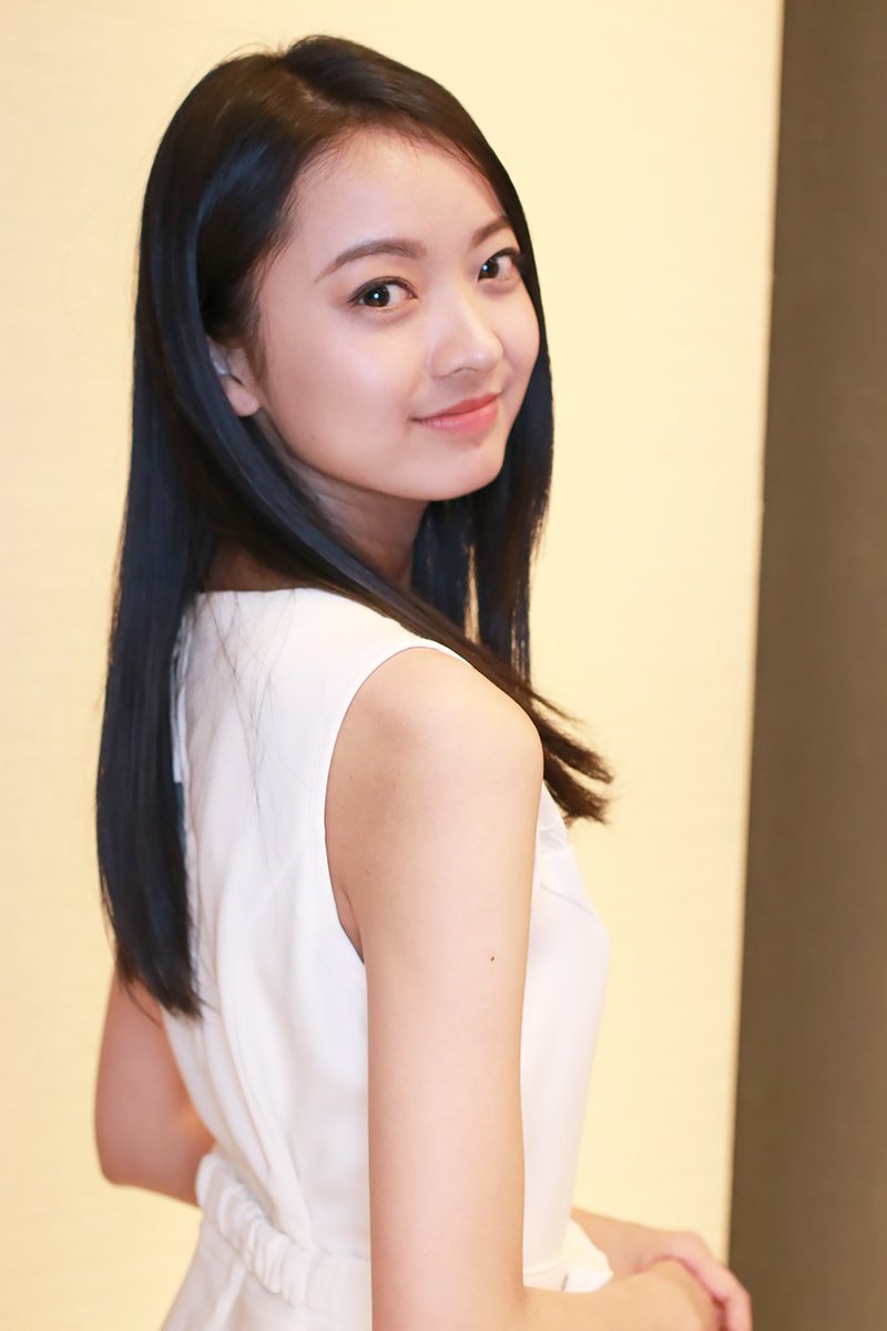 Deview デビュー V Tvittere 明るい笑顔が印象的な莉子さん 活躍中の ミス美しい代 の先輩たちのように輝いてほしいです News 第2回ミス美しい代コンテスト グランプリ 愛知県出身の21歳 川瀬莉子さんインタビュー 上京する気まんまんで Deview デビュー V Tvittere 明るい笑顔が印象的な莉子さん 活躍中の ミス美しい代 の先輩たちのように輝いてほしいです News 第2回ミス美しい代コンテスト グランプリ 愛知県出身の21歳 川瀬莉子さんインタビュー 上京する気まんまんで