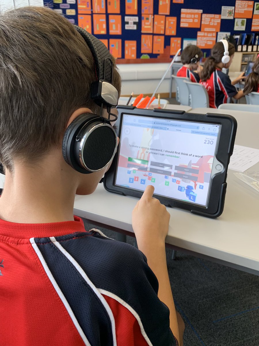 spaktorrens's tweet photo. Ss were engaged on Interland for #DigitalCitizenshipWeek as they learned tools on how to be Internet Awesome and safe when learning online. #SAISrocks #saisg3 #GoogleEDU #digitallearning #DigitalCitizenship #interland #cognitaway @techstarteacher @ATorrens84 @mrkempnz https://t.co/FIyhokeZob