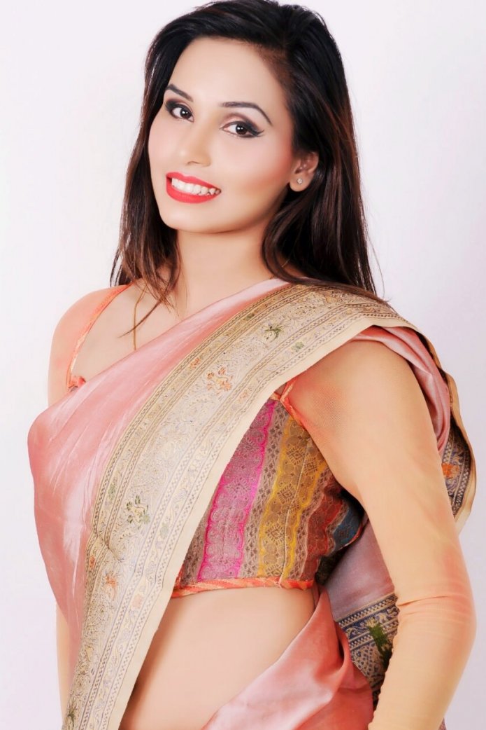 dazzlerrHQ's tweet photo. Beautiful Female Models available for Fashion Shows,shoots,Promotional Activities and Rampwalk
Visit: https://t.co/69cxBQn86Y or Contact us
Check out the detailed profile here: https://t.co/Qnr3yETmqX
#Models #Modelsonline #Femalemodels #Bookmodels #Dazzlerrhq #Celebrity https://t.co/kxd63pIrcR
