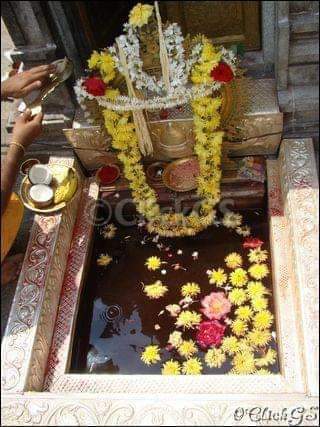 ನಾಡ್ ರ ಮಾಜನಕೆಲ್ಲಾಕೂ ಕಾವೇರಿ ಚಂಗ್ರಾಂದಿರ ನಲ್ಲಾಮೆ
ದೇವಿ ಕಾವೇರಮ್ಮೆ ಎಲ್ಲಾರ್ ಕೂ ನಲ್ಲದ್ ಮಾಡಡ್. 🙏. Happy Kaveri Sankramana.