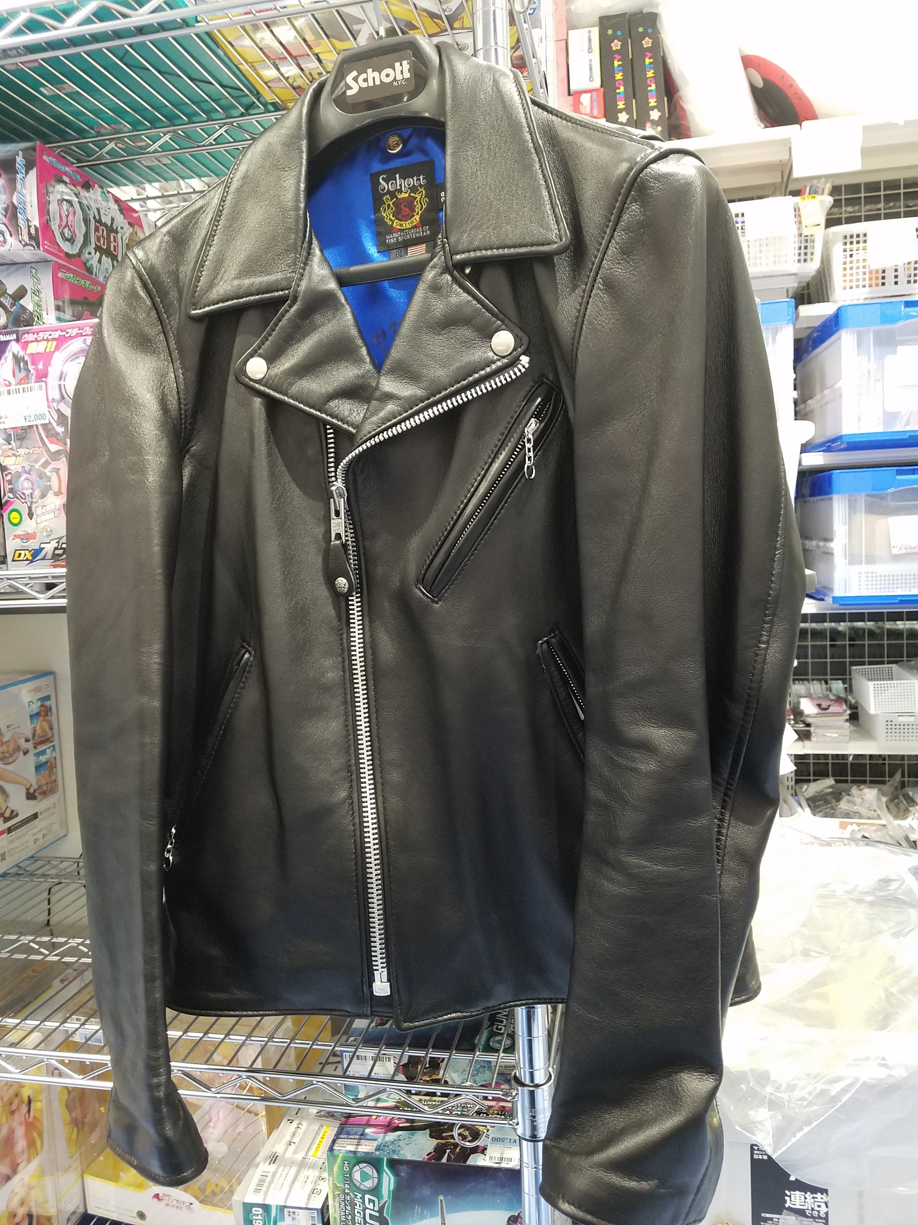 B'z 稲葉浩志 30th EXHIBITION 本革ジャケット 駿河屋新宿マルイ