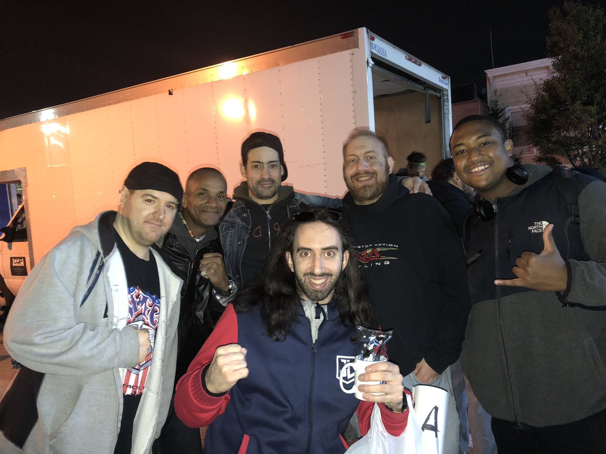 MrPpv05's tweet photo. Tna/Impact will always be famila https://t.co/3vuQQmxjs2