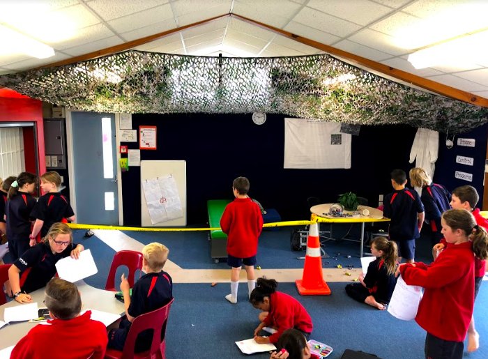brendak80's tweet photo. Whetu CSI - we have completed our scene examination, collecting evidence to send away for further fingerprint and DNA analysing @imagineNPS @juliel_loft @kt_heaven @Neil_NPS #schoolfun https://t.co/fw9Kx2lAJT