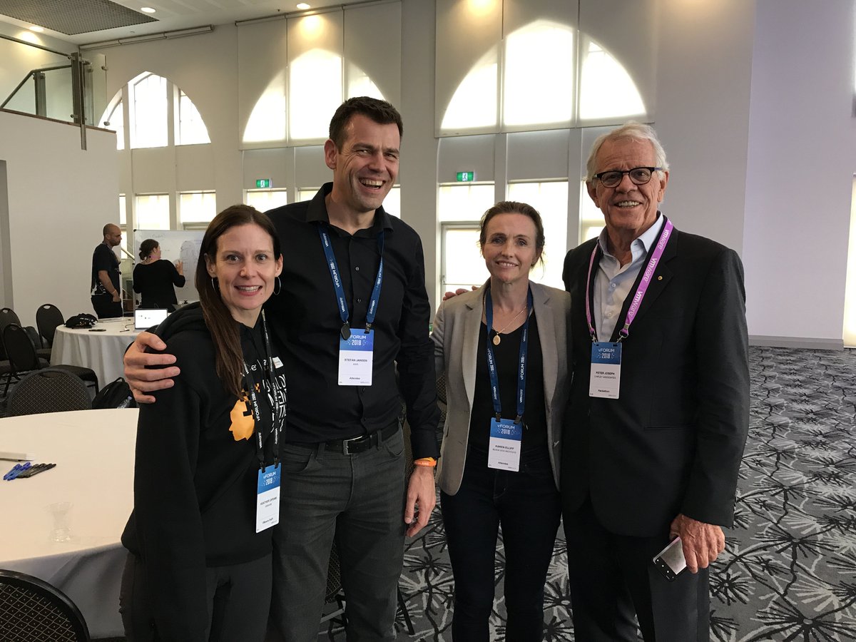 blackdoginst's tweet photo. Today participants of the @VMwareAU #vFORUM hackathon were geared with the task of using technology to build #mentalfitness. Thank you to everyone involved! https://t.co/gfenSthtSY